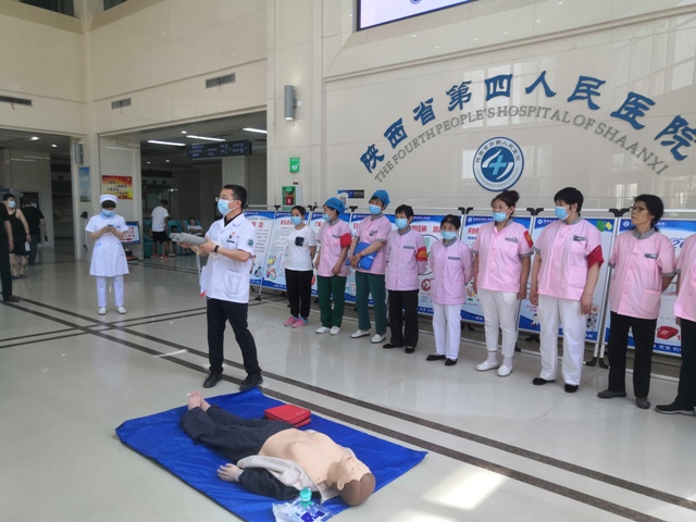 【健康宣教】關(guān)注心臟驟停，生命“救”在身邊 我院開(kāi)展中國(guó)心肺復(fù)蘇周2021主題宣教活動(dòng)